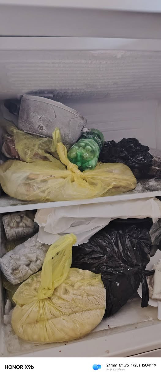 السلام عليكم ثلاجة المتين معروفة نوعيتها حجم 24 وجديدة وثلج خير من الله السعر 350 قفل مخذهة ب 850 الف


**إذا كنت صاحب هذا الإعلان وتريد حذفه لأي سبب، رجاءا أرسل رسالة إلى الدعم الفني**