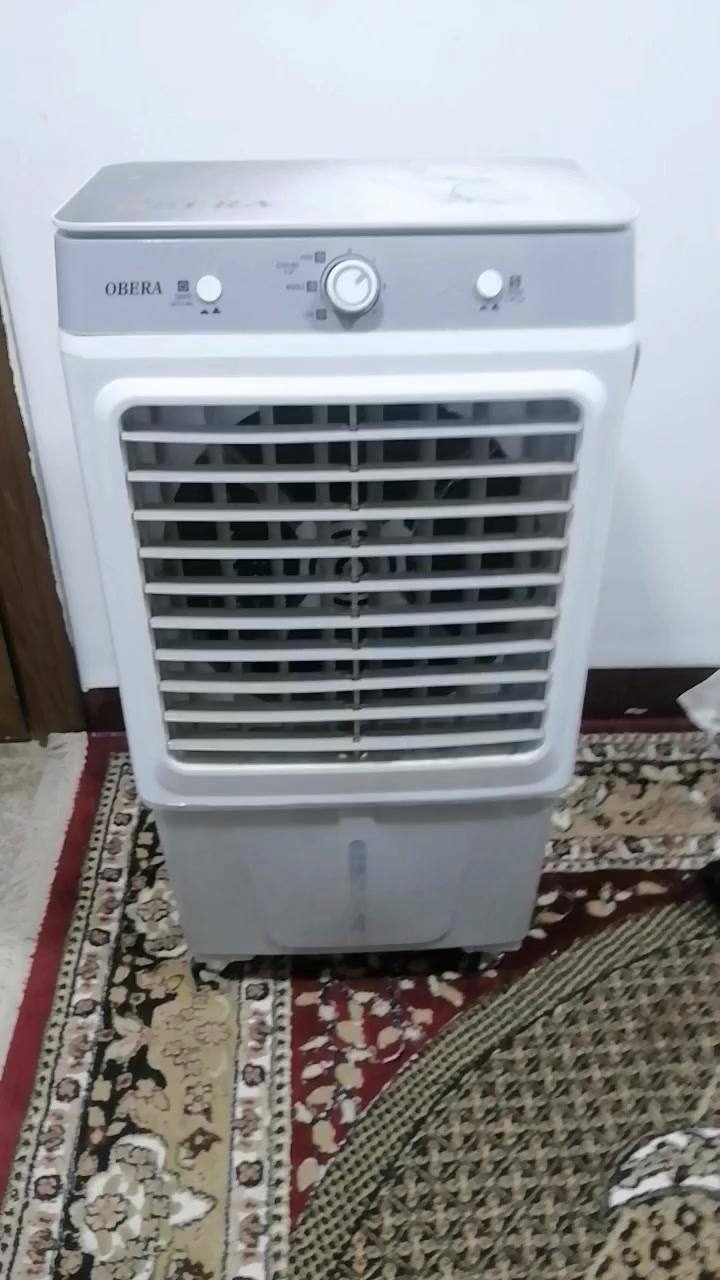 السلام عليكم.. مبردة داخلية نظافة 90% السعر 60 الشراي يدخل خاص


**إذا كنت صاحب هذا الإعلان وتريد حذفه لأي سبب، رجاءا أرسل رسالة إلى الدعم الفني**