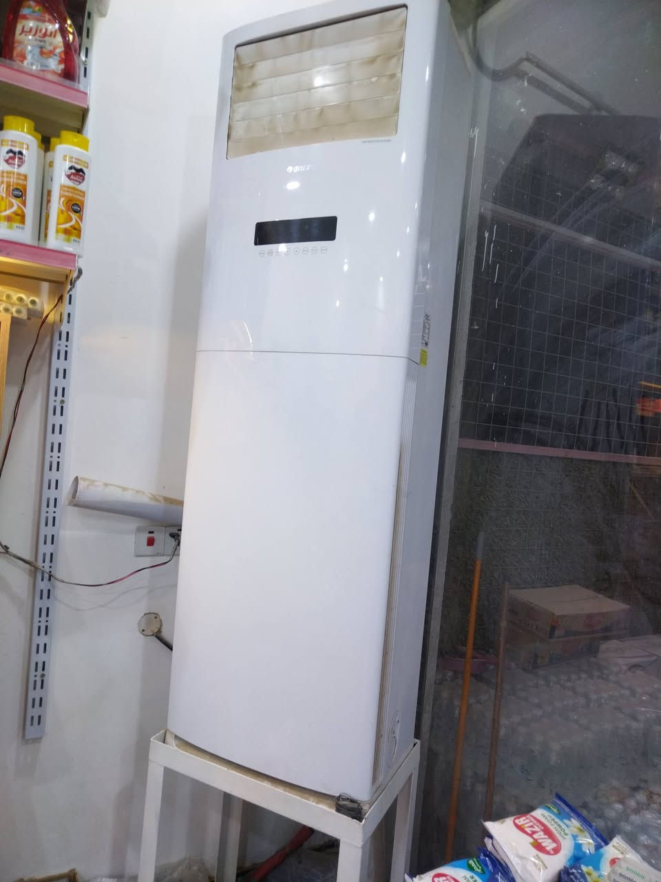 غراض محل للبيع كلشي موجوده حتئ كامرات وشاشه
المكان ناصريه الفداء


**إذا كنت صاحب هذا الإعلان وتريد حذفه لأي سبب، رجاءا أرسل رسالة إلى الدعم الفني**