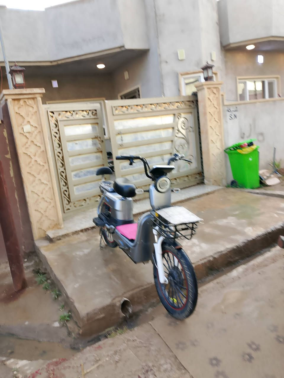 ماطور شحن للبيع 225
بي مجال ***********
