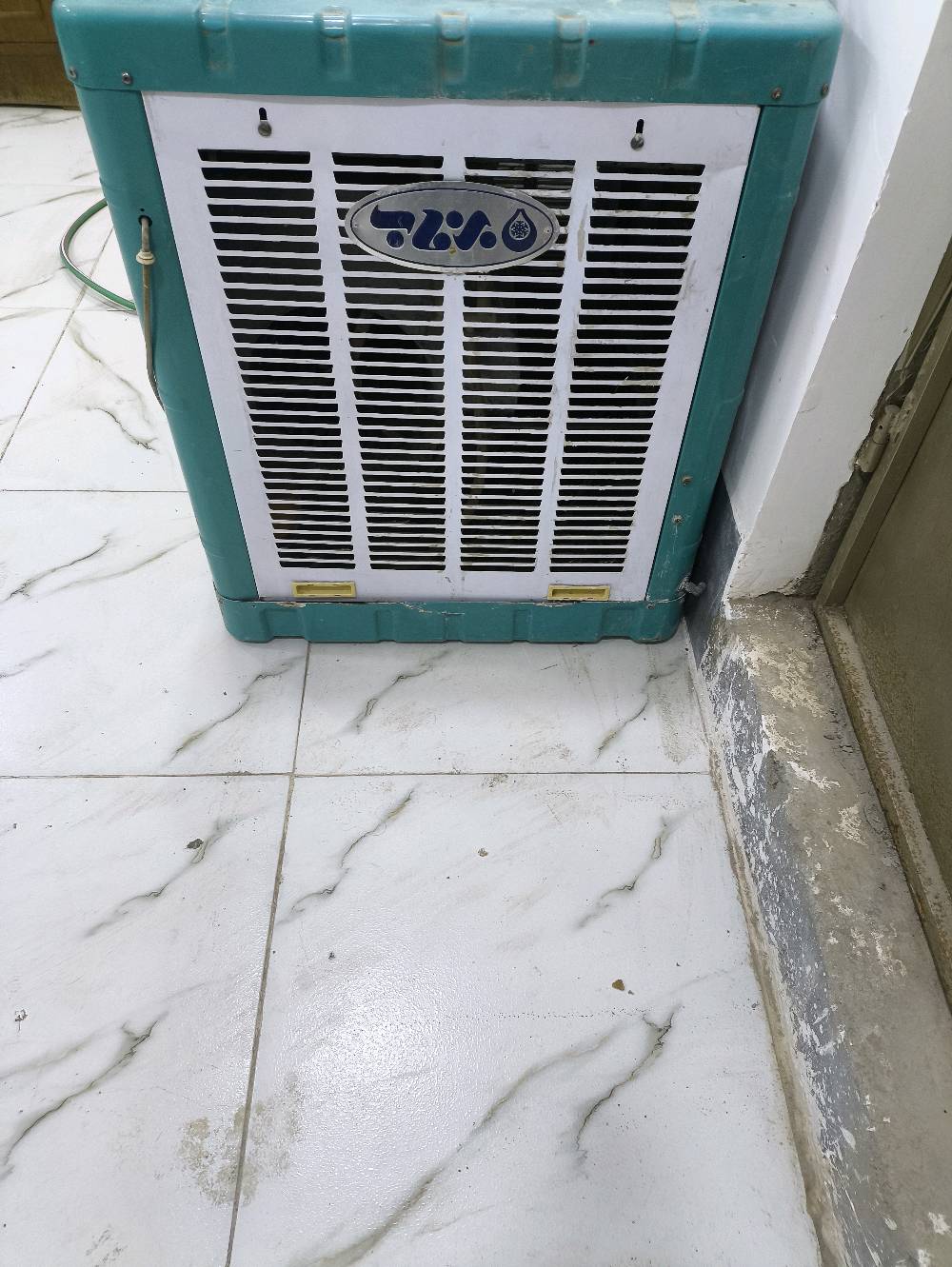 مبرده للبيع برفاف ايراني نظيفه العنوان ميسان العماره حي الشرطه 