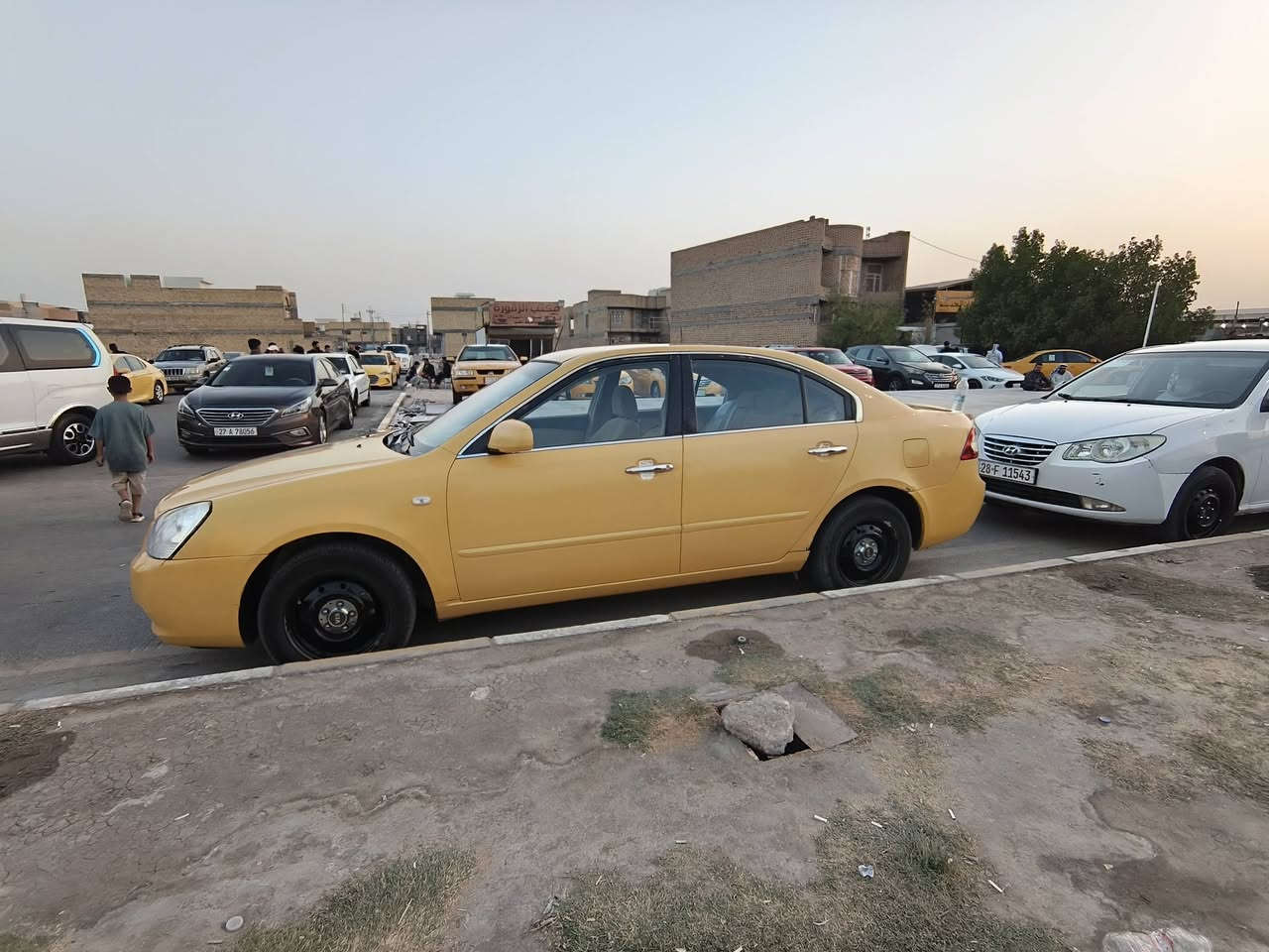 السلام عليكم اوبتيما 2008 خليجي مكفوله لا ضربه ولا تبديل  رقم بغداد مداور مباشر مصفره غرامات والهيه  مكاني ناصريه مركز   سعره 95 وبيه مجال قليل بيع او مراوس بخصوصي ( ملاحضا السياره تبريده عاطل.  ***********
