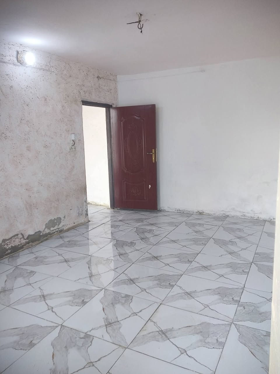 السلام عليكم بيت اوقاف للبيع المساحه 200 متر حي النهضه الثانيه السعر خاص. ***********.
