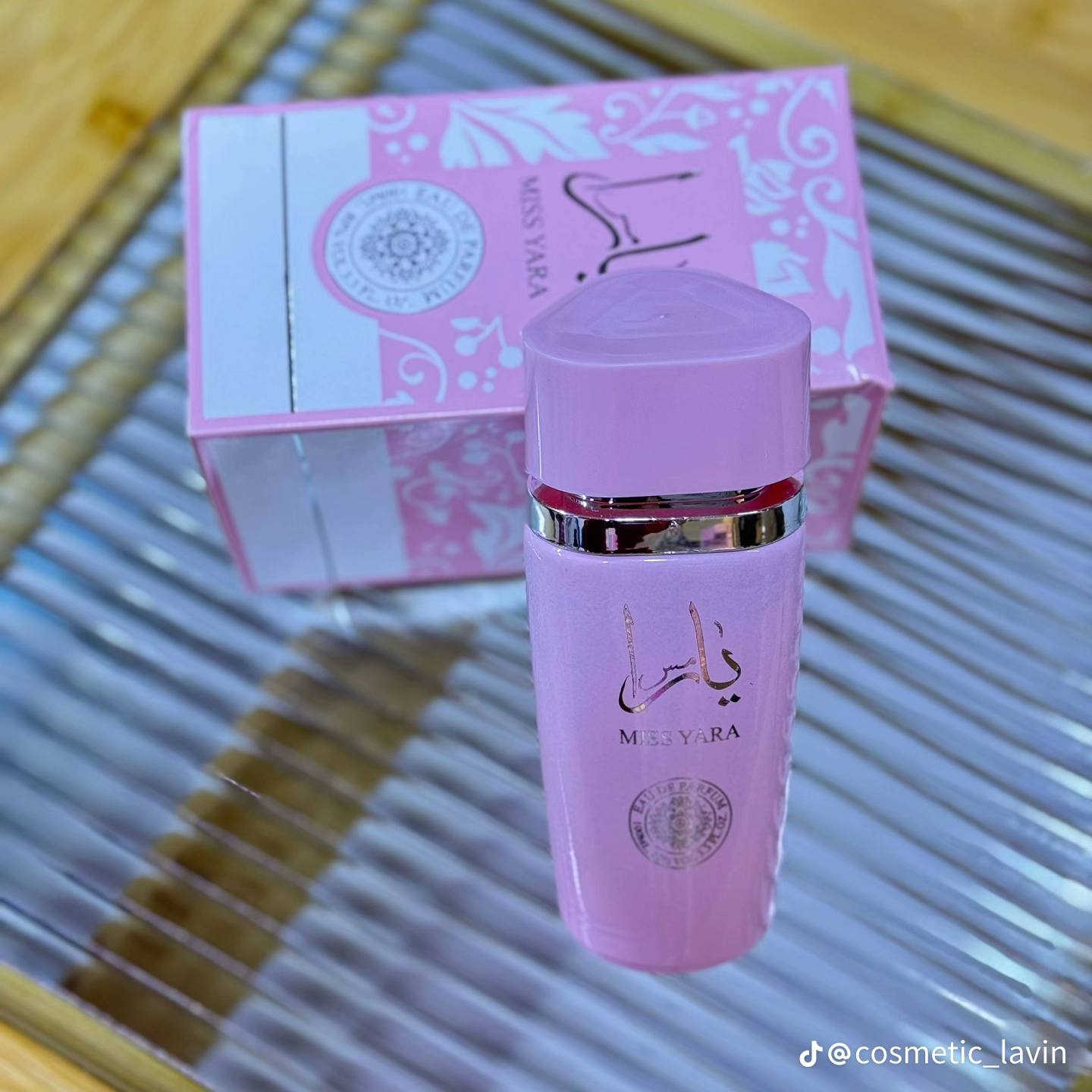 اختاري عطركِ الذي يشبهكِ…
ودعي رائحتكِ تتحدث عنكِ قبل كلماتكِ.

إذا كنت تبحث عن عطر يعبّر عن شخصيتك ويترك أثراً لا يُنسى…

فنحن نوفر لكِ أجمل وأفخم العطور الأصلية.

🌸 عطور نسائية ناعمة وجذابة

🖤 عطور رجالية فخمة وثابتة

✨ روائح تدوم طويلاً وبأسعار مميزة


**إذا كنت صاحب هذا الإعلان وتريد حذفه لأي سبب، رجاءا أرسل رسالة إلى الدعم الفني**