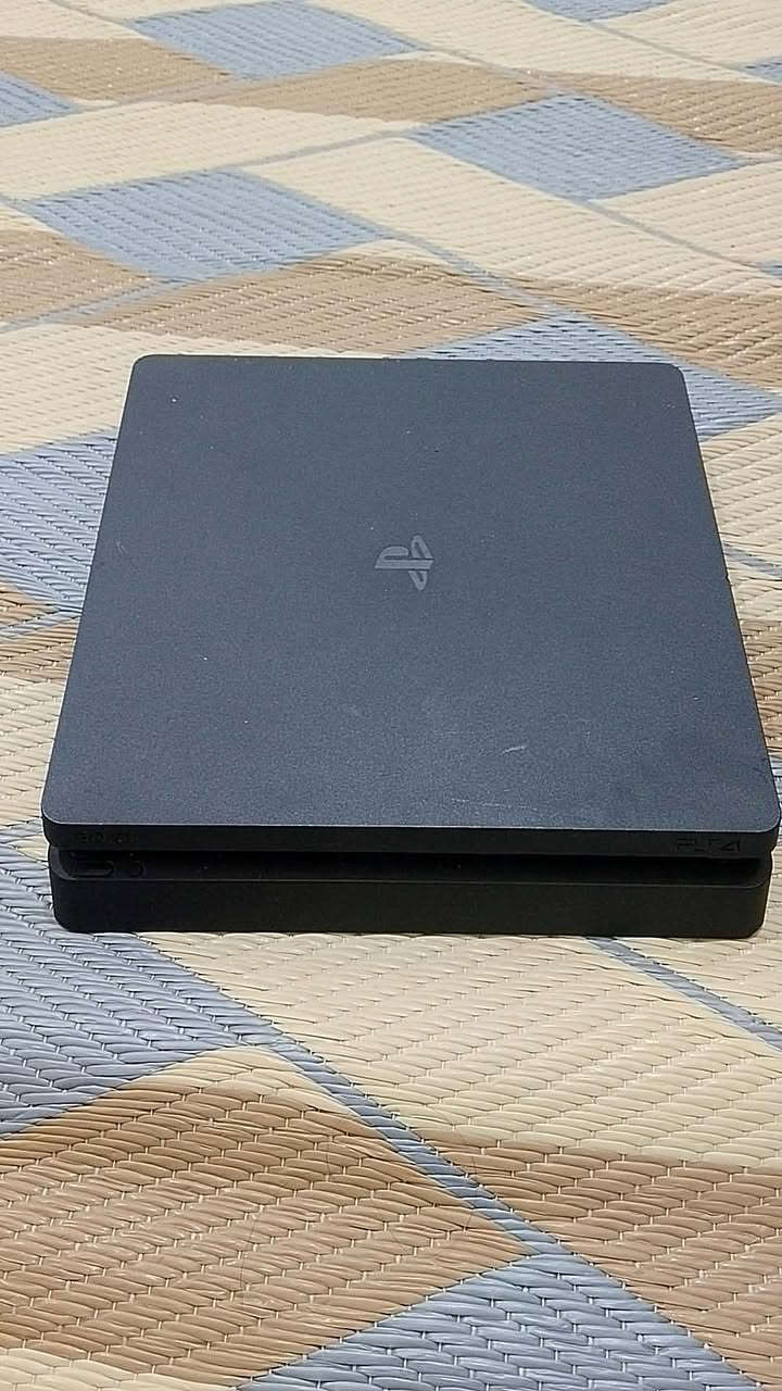 سلام عليكم بلي ستشين 4 مهكر مليان العاب 8العاب اذا مو اكثر نضافة فول شربط تاخذه ويا 2جويستك اصليات السعر ٤٠٠الف مستعجل على بيعته ادفع سعرك وتعال خاص


**إذا كنت صاحب هذا الإعلان وتريد حذفه لأي سبب، رجاءا أرسل رسالة إلى الدعم الفني**