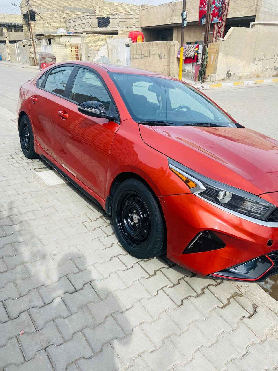 السلام عليكم كي 4 جي تي لاين للبيع ماكينه 2000 السعر 62 وبيها مجال البكان بغداد شارع 
***********
