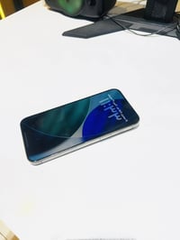 ايفون 15 برو ماكس. موضح. ب الصور 07838191020