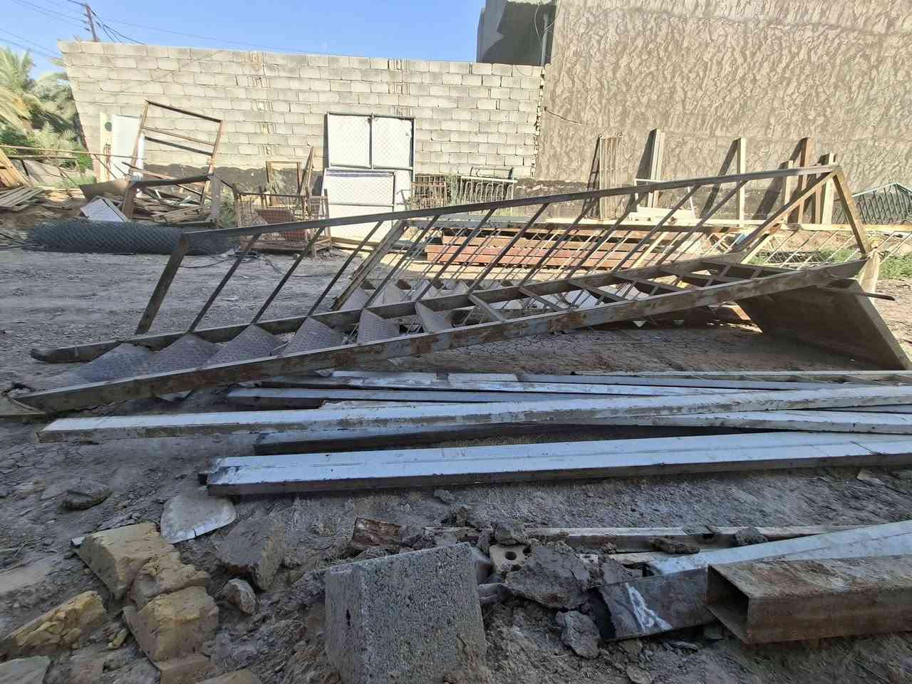 دروجه جديده....
درج حديد طول ٤ونص متر وعرض ٧٠سم بدون محجر ب١٣٠
درج حديد ٤ونص في ٨٠سم ب١٥٠
درج حديد ٤ونص في ٧٠سم مع محجر ب١٥٥
درج ٤ونص في ٨٠سم مع محجر ب١٧٥
درج ٤ونص في ٩٠ بدون محجر ب١٧٠
درج حديد ٤ونص في ٩٠سم مع محجر ب١٩٥
دروجه مستخدمه....
درج عرض ١١٠سم محجرين ثقيل جدا ب٢٠٠
درج ٧٠ سم محجر مع صحن ب١٨٥
درج ٨٠سم محجر ثقيل ب١٨٥
درج طول ٣متر ب٨٥
المسيب حي المعلمين٣ طريق سيد ابراهيم بعد السكه بكيلوين تقريبا بعد اسلاك الضغط العالي ب٢٠٠م 
بيت على جهة اليمنى
***********
يرجى الاتصال قبل المجيء
