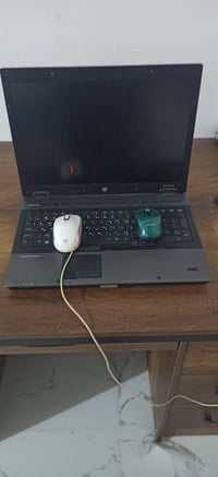 لابتوب EliteBook 8740 • شاشة ٤٠×٣٠ • بطارية او شاحن