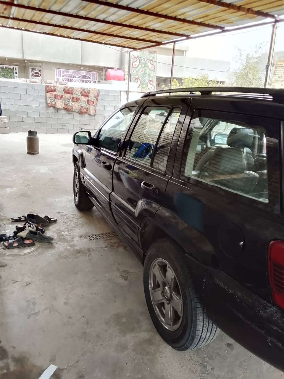 سلام عليكم جيب كراند شيروكي الفين وثنين محرك محور ففتي صدر خلفي امامي جيد كير مكينه خير من الله لاتنقيص ولاصرف تبريدها بس كنبريسر عوزها ب55وبيها مجال حك الجايه او مراوس بغداد


**إذا كنت صاحب هذا الإعلان وتريد حذفه لأي سبب، رجاءا أرسل رسالة إلى الدعم الفني**
