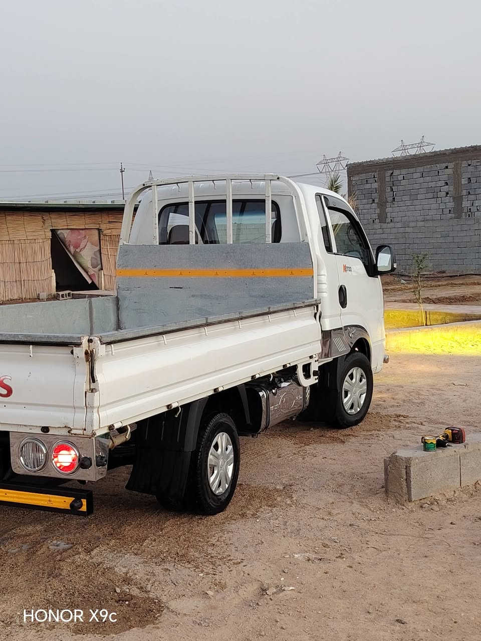 السلام عليكم اخوان بنكو نثيه مديل 2020حجم المكينه2700رقم بصره دولي هزه جديده وتحويل ثاني يوم السياره جاهزه عله اخر حبايه كير ومكينه وحداديه وطخم تاير واكسل وكهربائيات المكينه لاتبخير ولا تنقيص والحمدالله والشكر كلشي مابيه السياره مكفوله من كص وكلبه ورسميات وتبديل السياره بيه الشيال مال البدي الي ملحوم ع الشاصي طاك الحيم ماله وراجعين لاحمينه والباقي كفاله السعر 117وبيه مجال الاستفسار اتصل وتدلل البدي مامحمل بي ولا مشتغله***********
