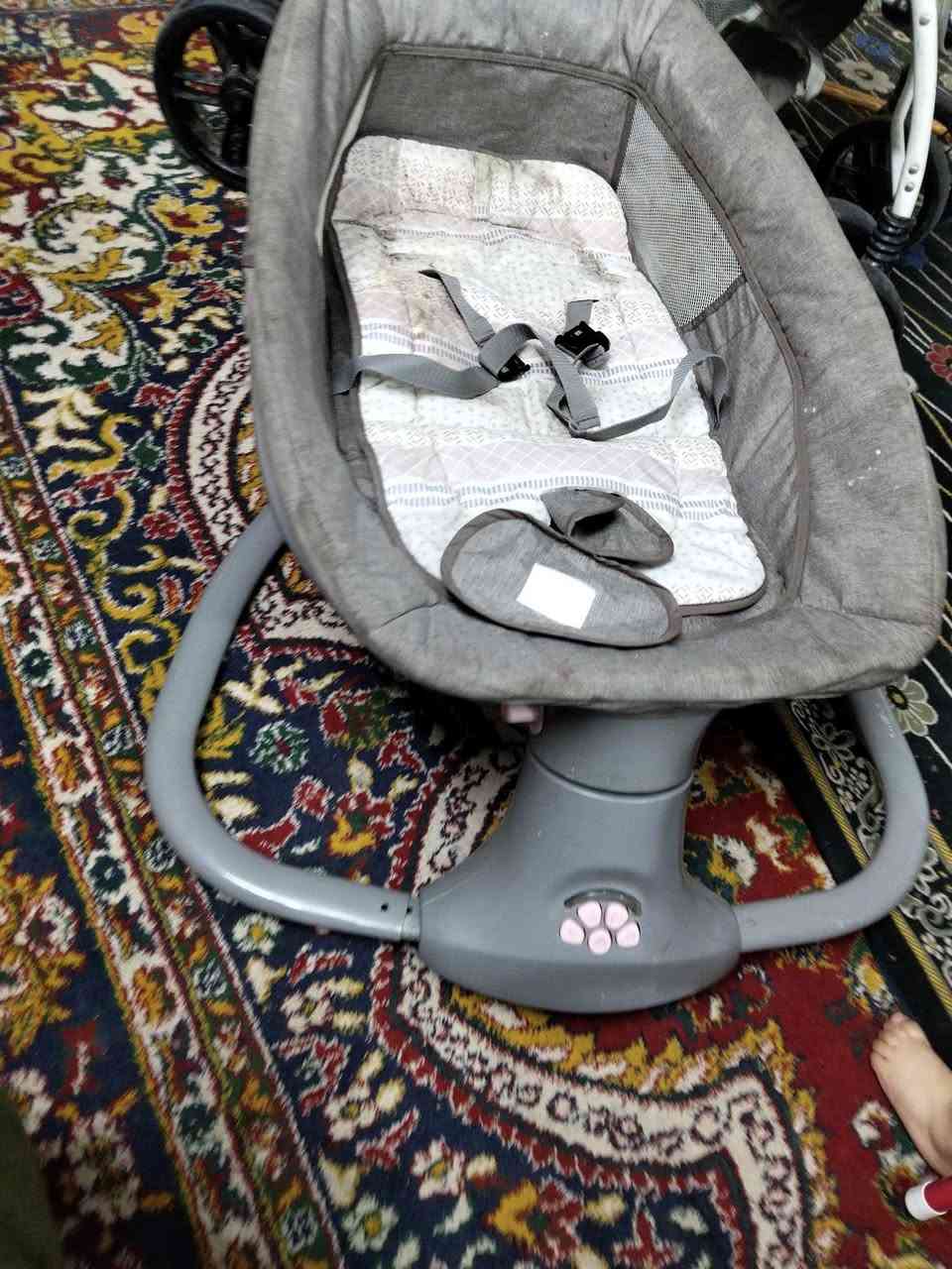 عندي هاذ كاروك لهزاز عوزه بس كيبل  مالته ضايع هو يشتغل مابي شي جنت ضامته يعني متروك اريده 35 عنواني بغداد حي اور


**إذا كنت صاحب هذا الإعلان وتريد حذفه لأي سبب، رجاءا أرسل رسالة إلى الدعم الفني**