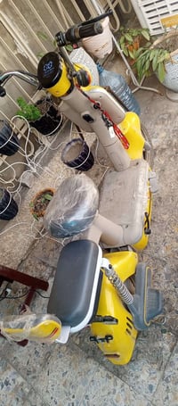 دراجه للبيع كل شي ما بيها بطاريات جديده   موديل 25 السعر 230  بيها مجا...