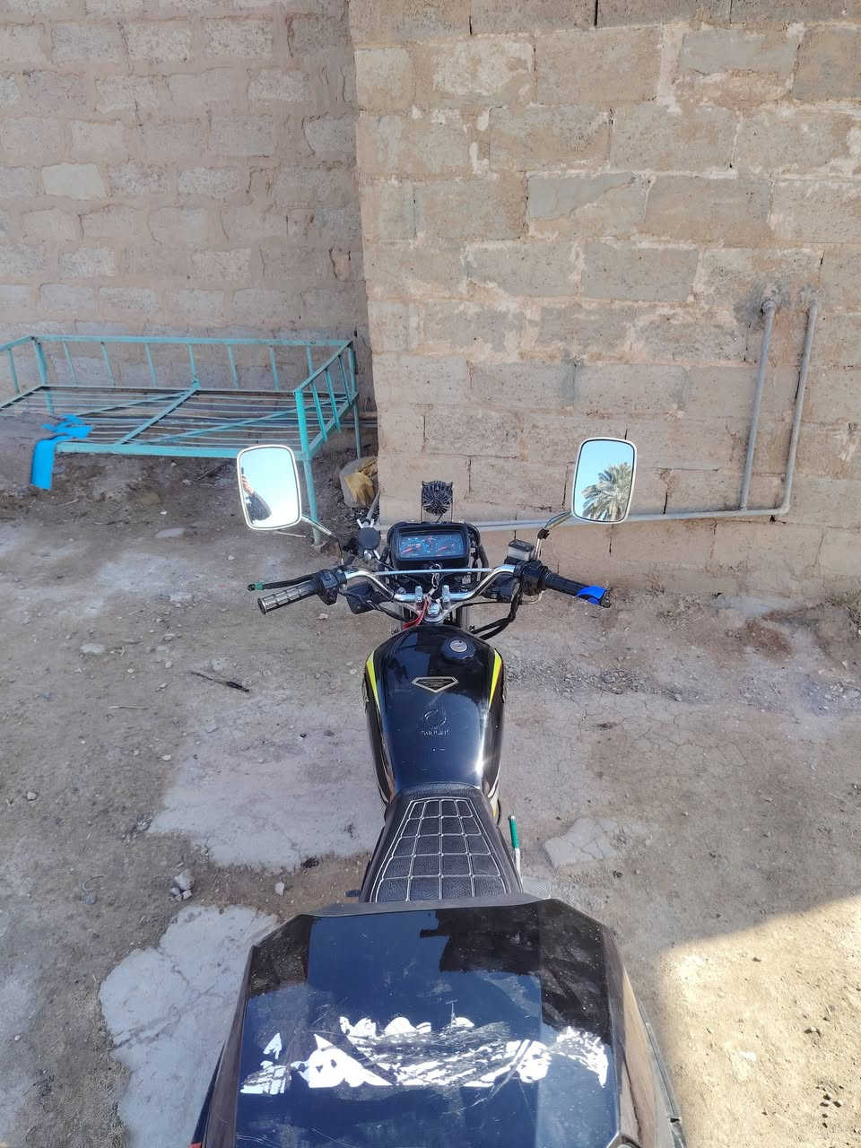 سلام عليكم  
دراجه  للبيع او مراوس 
مكاني ابو غريب 
السعر 675
للتواصل 
***********بس واتساب
