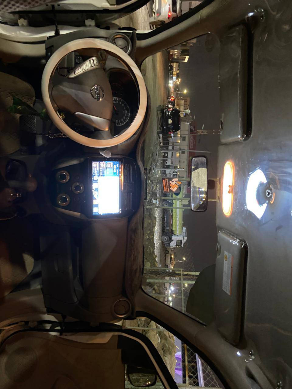 نيسان صني موديل 2024 كفاله ما عدى رصعه مدگر الامامي موجودة بالصور تحكم استيرن السيارة مال موظف ما مشتغل بيها فقط للدوام ايروح بيها اسبيرها ما نازل السعر 120 وقابل للتفاوض أي استفسار اتصال على الرقم *********** اخوان أنا مكلف بالنشر فقط اتصلو على الرقم البصرة, العراق
