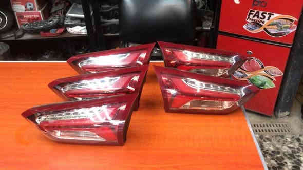 جديـــــــــــــــــــدنـــــــــــــــــــــــــــــــــــا⚫️💯⚪️
اهلا بكم في المجمع الامريكي 🚘🏎🚙
يتوفر 
تفصيخ ماليبو 
من 2018 الى 2023 
مرايا ماليبو تفصيخ عاديه اكو رادار 
بك لايت جاملغ وبك لايت جنطه 
مسطره فوك قماره 
كبسوله دركه واكو كشر فارغ 
لايت تفصيخ 
بروجكتر تفصيخ لد 
يوجد خدمة توصيل داخل بغداد و 
المحافظات كافة .
للاستفسار الاتصال على رقم الهاتف 
***********
 ***********
شارع مطار المثنى قرب حلويات الخاصكي مجمع الامريكي 
يفتح المجمع الساعة 8 صباحا ولغاية الساعة 5 مساء
