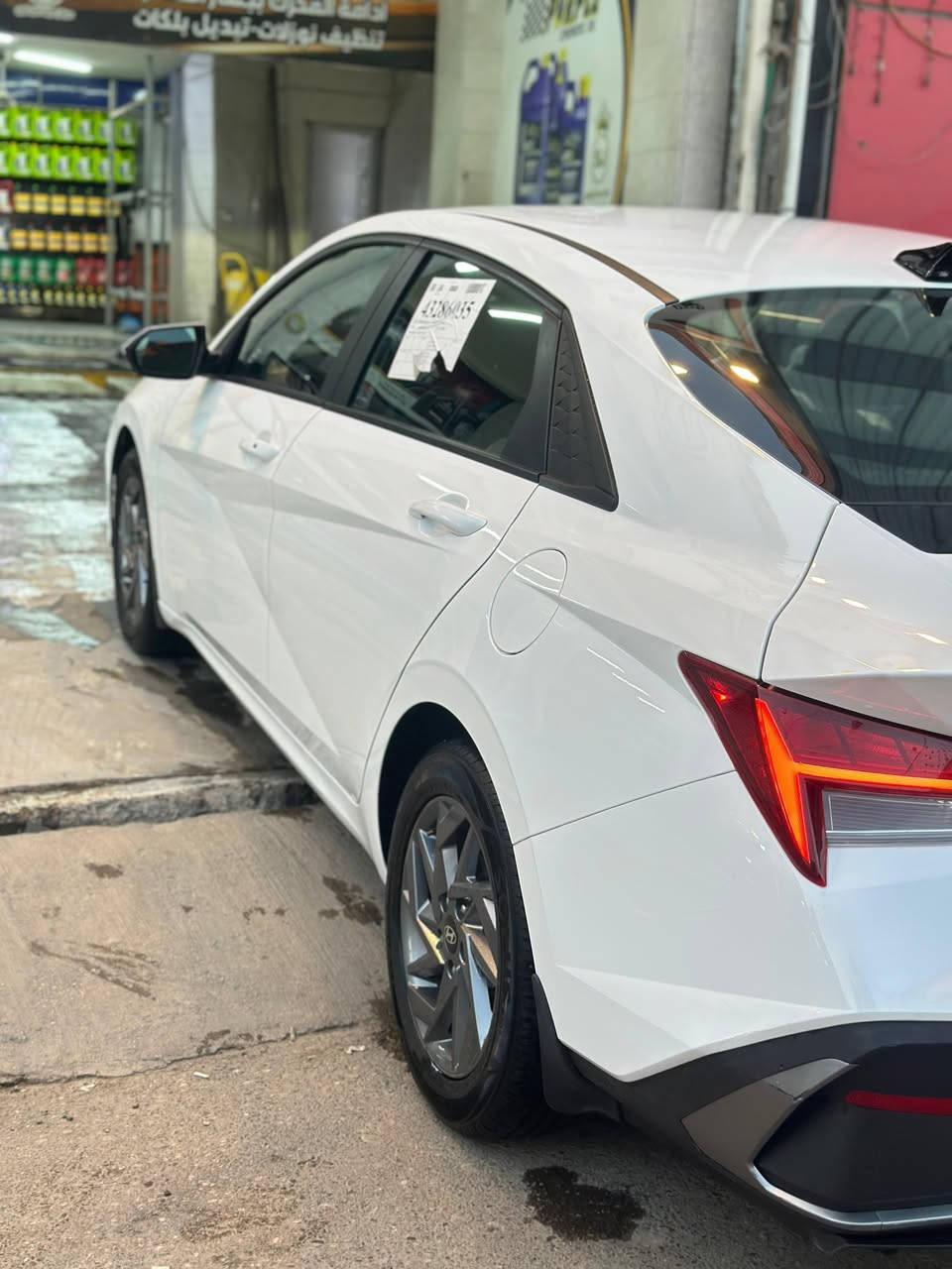 النترا موديل 2025 هايبرد بلو اعلى فئة اقتصادية وحش امريكي حالها حال اللمتد بأغلب المواصفات ماشية 13 الف فقط
حادثها كلش بسيط خلفي بالجنطة راجع بارد بدون صبغ تكحيل شخوط فقط رقم بغداد بأسمي تحويل بنفس اليوم

المواصفات.......(لون ابيض صدفي) 
1-بصمه تشغيل عن بعد+ تشغيل ابواب وصندوك. (بصمتين ابواب لمس قفل السيارة) 
2-تحكم ستيرن 
3-التحذير عند مغادرة المسار 
4-الهاند بريك بصمة
5-شاشة لمس تدعم نظام الابل كار بلي والاندرويد اوتو كيبل او بدون يربط التلفون واير ليس و GPS
6-لايت لد 3عدسات وسكنات لد
7-مانع انزلاق
8-كير نظامين اوتماتيك و S عادي
9-رادار أمامي رادار خلفي رادار جانبي 
10تبريد منفصل
11-ويل كب كروم بلادي
12-تحديد مسار 
13-قيادة ذاتية
14-مثبت سرعه 
15-وقوف ذاتي 
16-مانع اصطدام
17- ثلاث انظمة قيادة (ايكو - سمارت - سبورت )
18-شاشه دجتال 
19-كاميرات خلفية 180 درجة 
20-محرك 1600 هايبرد فئة بلو اقوى فئة اقتصادي بالهجين
21-حساسات امامي حساسات خلفي
22-حساسات انذار فتح الأبواب عند المشي 
23-حساسات حزام امان عن الجلوس
24-لايت اوتو
25-اوتو هولد
26- عداد سرعة نظامين حسب الاختيار
27-نظام الايرباك كله بلاد
28- استقبال ذكي
29-مسويلها ادامة نانو سيراميك حماية 

السعر 169 وبيها مجال بسيييييط 

الرقم الهاتف للأستفسار ***********
العنوان بغداد 
السيارة نظيفه بشكل على ايدي اروح للدوام وارجع مصارلي ثلاث اشهر جايبها تجي تشوف بعينك وتقتنع
