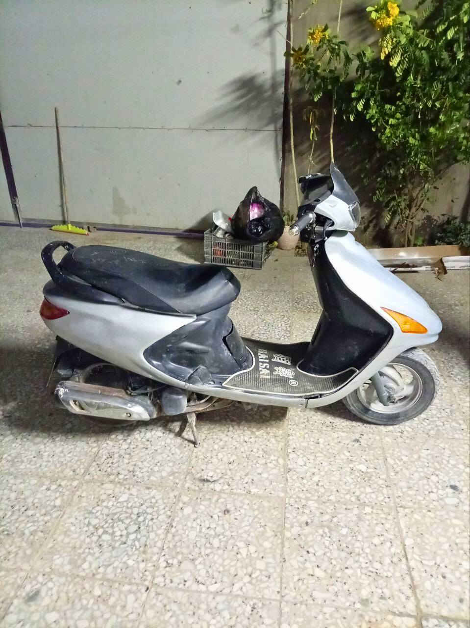 دراجه فراشه للبيع نظيفه دراجه ماناقصه اي شي محرك مامفتوح بلادي كهربائيات كله شغاله سلف وهندر مكاني النجف شارع مطار سعر 450 وبيه مجال رقمي *********** وشكرا 🌹🌹
