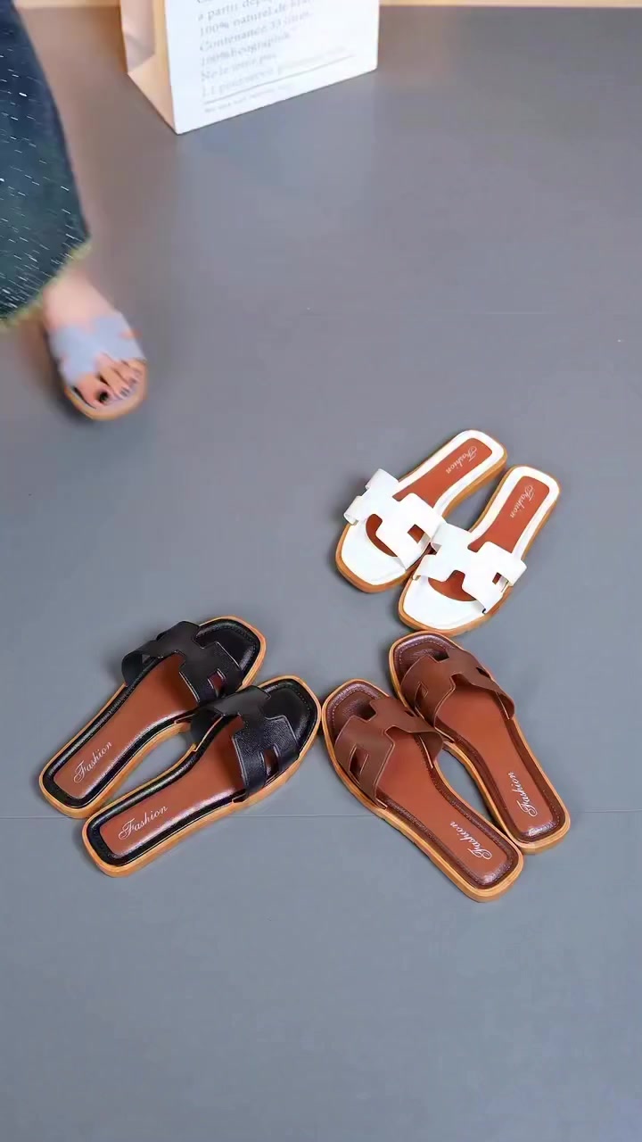 سلبر نسائي بي اربع الوان قياسات من ٣٧ لحد ٤٠ سعر القطعه ٥ الف للحجز مراسله الصفحه توصيل كل محافضات العراق ✅✅✅#اكسبلورر #iraq #ازياء #العراق_السعودية_قطر_الامارات_الكويت_البحرين_اليمن_الخليج_سوريا_مصر_لبنان_الجزائر_تونس_المغرب_قطر_دبي #بغداديات


**إذا كنت صاحب هذا الإعلان وتريد حذفه لأي سبب، رجاءا أرسل رسالة إلى الدعم الفني**