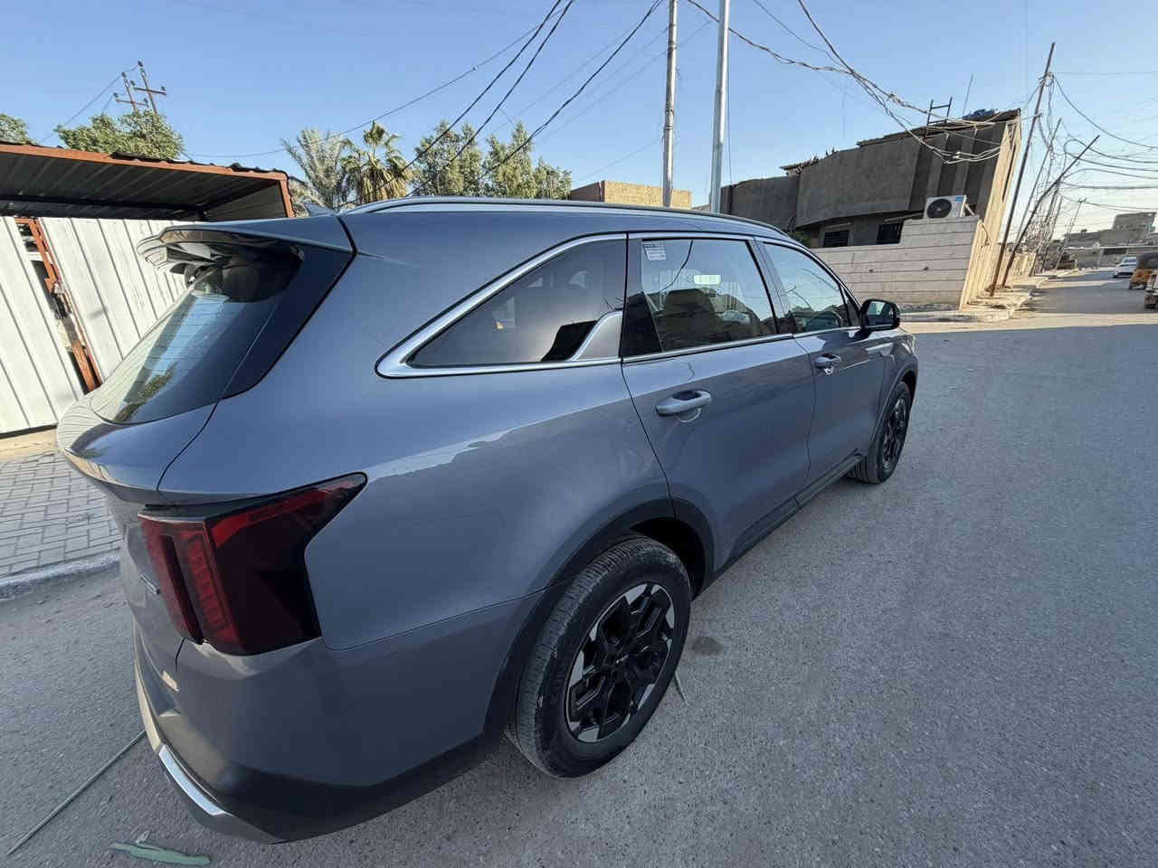 السلام عليكم للبيع سورنتو أمريكي 2024 حادثهة مثل ما موضح بل صور معمرة وكآمل السيارة نضيفة كلش احلة من الصور بدون رقم دخول جديد سعر 260يعني شدتين وستين ورقة للستفسار رقمي***********
