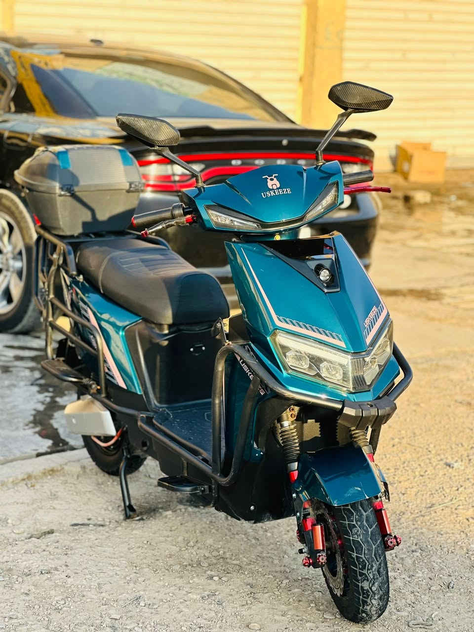 للبيع دراجه شحن موديل 25بطاريات شرط الفحص بلاديات كهربائيات كلها شغاله دراجه فول موصفات الاستفسار ***********
