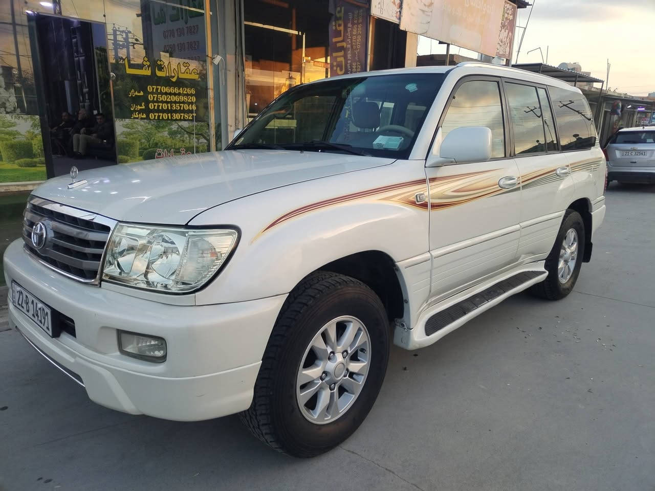 لاندكروزر لكزز
موديل 1998
سيارة جاهزة مابي نقص
سيارة جديد نضيف
رقم اربيل دولي جديد
بيه 2قطعة صبوغ بدون ضرب
سيارة فول ماصفات واحد على واحد
كيرمحرك شرط 8بستم
سونر موجود
مكاني كركوك
سعر 140 مجال
***********
***********
