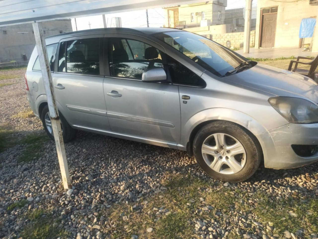 اوبل 2010 سبعه راكب صاحبه الشرعي بلشرگاط شرط الوكال والتحويل ب50 وبيه مجال
***********
