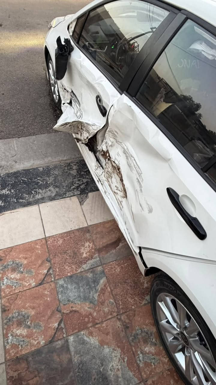 كورلا هايبرد 2025 للبيع على حادثها رقم بغداد تحويل ثاني يوم السيارة شغالة وتمشي طاك بيه ايرباك البردة وكشن السايق فقط اعتذر عن المراوس مكاني بغداد شارع فلسطين 
***********

