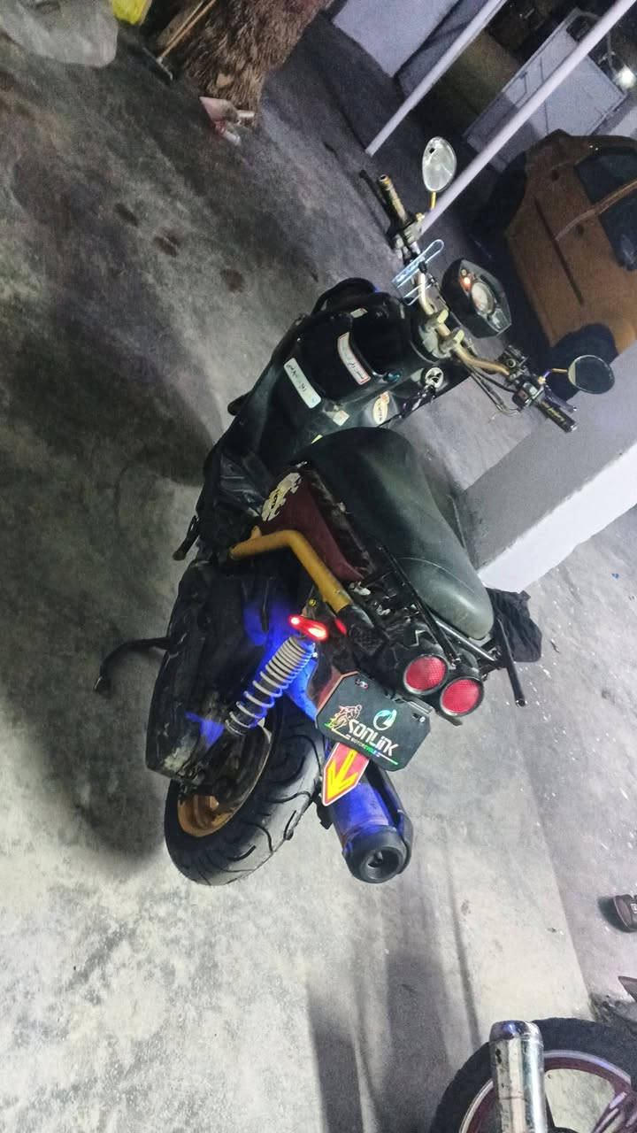 سكنس جبلي مسويلها ادامه كلشي بس نقصها دبلات أميمي اوراق مأكو بيع او امراوس


**إذا كنت صاحب هذا الإعلان وتريد حذفه لأي سبب، رجاءا أرسل رسالة إلى الدعم الفني**