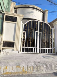 بيت للبيع الحسينيه ابو سمير مقابل مدرسه بسعر//التواصل 07712577640