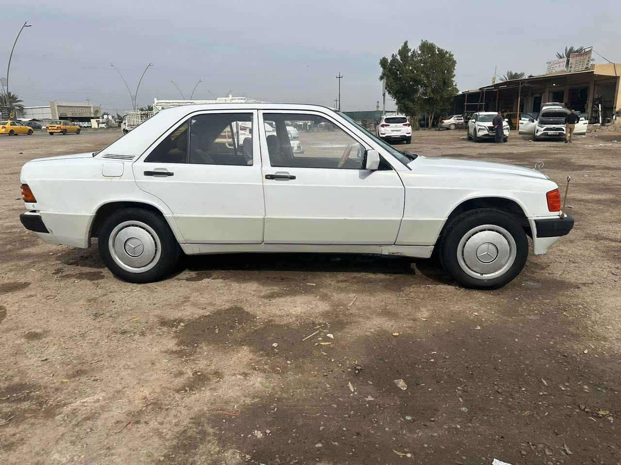 السلام عليكم مارسدس طيارين موديل 1988 رقم اربيل بسمي بنيد وجاملغ صبغ الباقي كفاله مكينه كير بطه ونجي جدد تبريد شغال صدر جديد سياره جاهزه السعر 46 وبيها مجال بسيط العنوان ديالى جديده الشط قريب ع حسينيه الراشديه ***********
