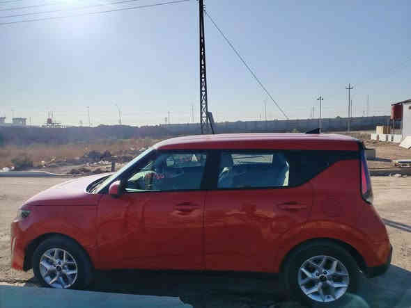 كيا سول البيع وارد أمريكي مديل ٢٥ حادثهه شويه بلبنيد بدون تبديل بدون ايرباك السياره جديده بسمي رقم انكليزي تخم تاير جديد مكينه ٢٠٠٠ دوش ماشيه ٩٠٠٠ تلاف بسمي المواصفات تحكم ستيرن مثبت سرعه شاشه كامره رادارات السعر ١٦٠ وبيهه مجال ***********
