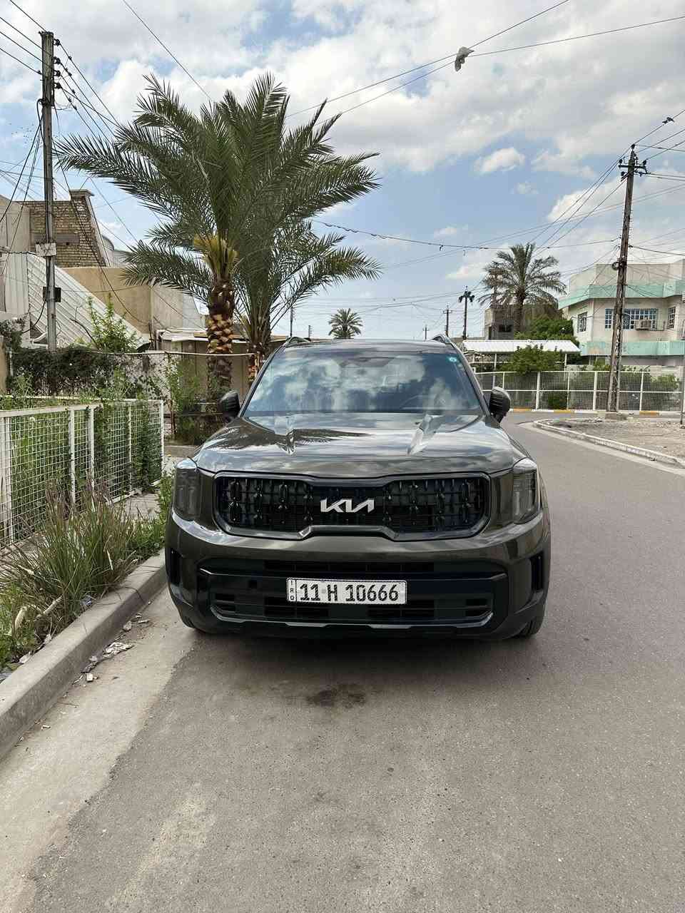 بسم الله الرحمن الرحيم 
سلام عليكم 
كيا تيلورايد موديل 24 دخول جديد كتاب شهداء وكله مضمونه تبدل بس بنيد  ودعميه فقط لون مميز ورقم مميز سيارف فول جديده معنه كلمه  سعر31$وبيهه مجل بغداد حي العامل رقم هاتف ***********
