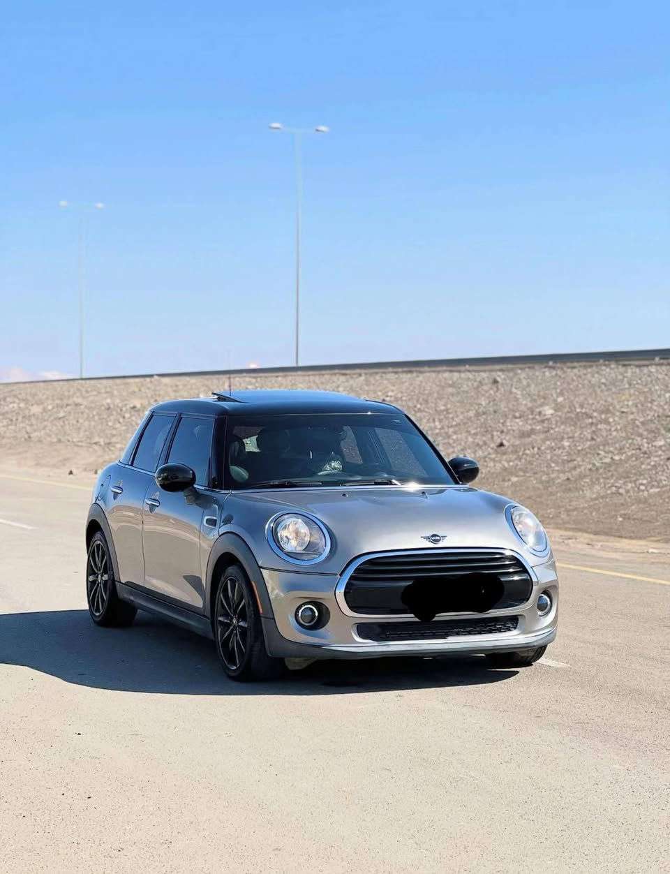 السلام عليكم سياره موديل 2020 
سياره فول مواصفات مكفولة كفاله عامه
من الصبغ من ظربه
تبريد تتفه شغاله 
محرك 4ستندر حجم 1500
عنوان بغداد
السعر (118 وبيه مجال 
رقم سليمانيه باسمي لغايه 2029💯***********👍💯
