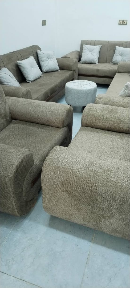 معرض الكناني
شارع الصدرين
قسط بالشهر ١٠٠


**إذا كنت صاحب هذا الإعلان وتريد حذفه لأي سبب، رجاءا أرسل رسالة إلى الدعم الفني**