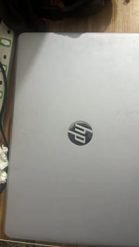 لاب توب • رام 8 • منافذ