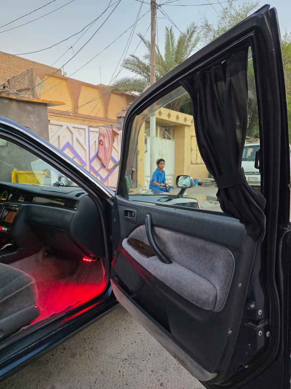 للبيع قطعه نادره
راس الثور موديل 2000 
محرك 3000
5 دگم
رقم نجف رقم حلو مثل ماتشوفون بالصوره
مكفوله من الدعاميه للدعاميه كفاله عاااااامه
السياره بأسمي اداور الك ثاني يوم
صبغ بلاد شركه مكفوله محرك وگير 
تبريد قطعتين تبريد ثلج شاشه تبريد لمس بلاد 
مواصفات حلوه تحكمات كلهن كهرباء 
اريل كهرباء 
كلشي بيها بلااااااد كلشي بيها شركه 
السياره خير من الله واريد أبيعها لان اريد اشتري عاليه السياره مانقصها شي 
مكاني كربلاء المقدسة 
لمعرفة السعر اتصل ع الرقم 
***********
مااتواجد على الفيس 
اسف طولت عليكم ،
