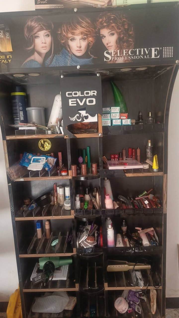 مساء الخير بنات جهاز تاتو بعده مامستخدم بالباكيت شحن وكهرباء سعره 125
شسوار جديد 22
كاويه الاصليه ب24
وعارضه مكياج واصباغ شعر ب30مستحضرات تجميل اسعار جدا مناسبه لان اريد اصفي وانتقل الشراي يجي خاص


**إذا كنت صاحب هذا الإعلان وتريد حذفه لأي سبب، رجاءا أرسل رسالة إلى الدعم الفني**