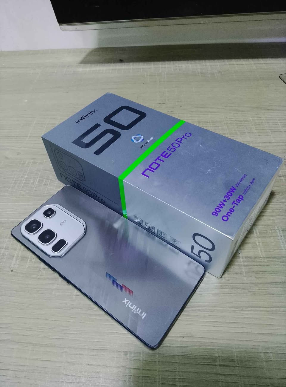 انفنكس نوت 50 pro ذاكرة 256 مستبدل شاشة تجارية فقط لمسها جيد وسريع شرط الفحص يجي ويا كارتونه فقط السعر 275 وبي مجال قليل مكاني البصرة ياسين خريبك ويوجد توصيل داخل البصرة للتواصل واتساب *********** البصرة, العراق
