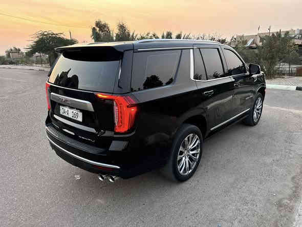 يوكن دينالي خليجي 2023 
سيارة بعدها بوضع الوكاله ماشيه 30 آلف مغلفه نانو رقم بصرة بسمي سعرها 600 للاستفسار : ***********
