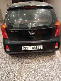 بيكانتو 2016 فول مواصفات ماشيه 60 الف سونار واضح بكلشي بيه وسيارة بأسم...