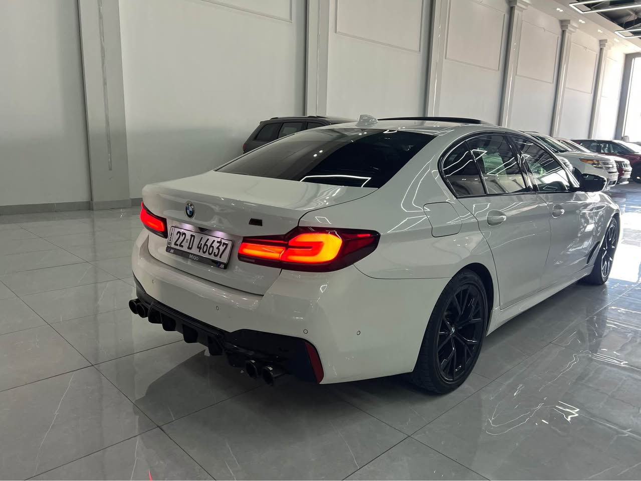 BMW 2022 Mpachag بلادي فول فول مواصفات حجم 530 i xdrive كشنات جلد داتو شو مسجل تحكم اشاره ويل رياضي mدسكات كله مختمه m ماشيه قليل ٣٥ الف صندوق شفط مري شفط حساسات رادارات جميع جوانب داخل اسود ٧٠٠ ضرره كله سطحي مابيه داخل بشرط صبغ فقط ٣ قطع وقطعتين تبديل شركه اصلي مكان سياره اربيل للاتصال *********** سعو 💣٢٨٥ جوه السوك أربيل, العراق
