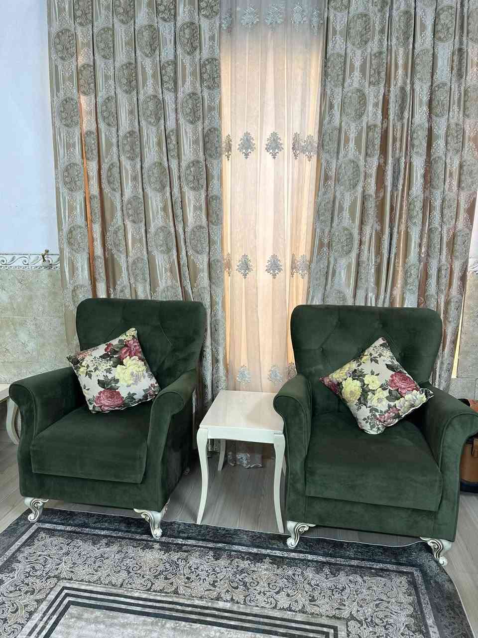 تخم قنفات ماركة اطلس(١٠) مقاعد تركي خزان سرير عنوان اربيل هفالان تواصل مسنجر او وتس ***********
