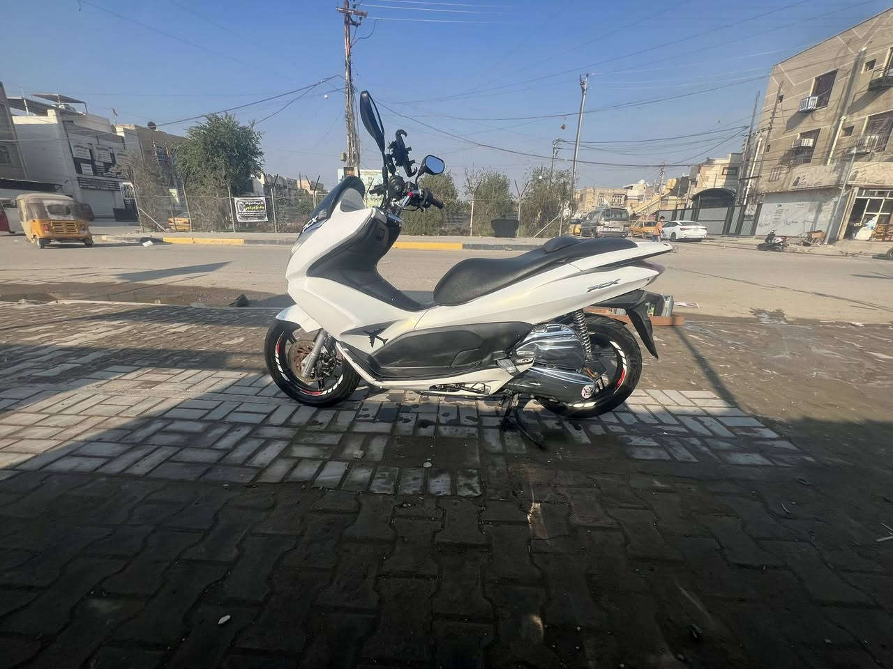 بي سي اكس جيل اول دراجه محرك نضيف كلشي شغال سعر 1200 مستعجل عله بيعتهه رقم ***********
