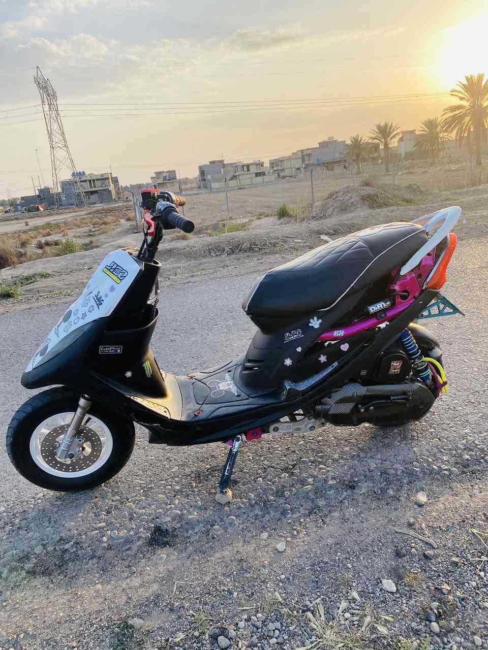 سلام عليكم
ماكس عدله تعمير جديد مال لعب 55 (سعر 750 وبيه مجال حك جيه ) الدراجه متعوب عليه وبلحقيقه احلى من الصوره مو شراي اعبر المنشور 

1-وياله مشيف ابيض 
2-زوج تايرات جلاتين 
3-شيال فضي 
4-قبق فلاوين كرزي 
5-قطره دهن فضي 
6-صوندات صفر 
7-صالنصه صجميه 
8-دبل خلفي سبع الوان 
9-ملقط صوندات كرزي 
10-ستان صفح اسود 
11-يده بريك كرزي 
12-قاعده رقم سمائي
13-باتري جديد 
14-شاصي كرزي صبغ حراري 
15-دواسات ارضيه فضي 
16-دبلات امامي فضي 
17-عضمه سكليتر كرزي 
18-تعلاكه فضي 
19-بجم بلادي ابيض 
20-سبايدر ابيض 
21-سواده قبق هندر كاربون فايبر 

الدراجه مزوعه تزويد واحلا من الصوره بهواي الدراجه هاون متعوب عليه شلعه ومعدل وبيه نصبه تخبل مكاني محموديه ناحيه الرشيد رقمي للتواصل (***********)وموجود خاص أو واتساب
