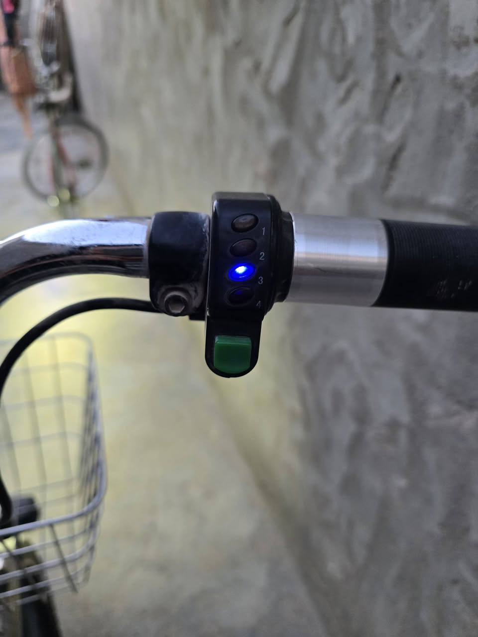 بسكل شحن لبيع سرعة  ٦٠ وجوة شحنة ويا  وسويج وياي قيم بل يرشة بي لله مكاني كربلاء حيل عسكري مال لعابد يم كرار دبل  هذة رقمي ***********
