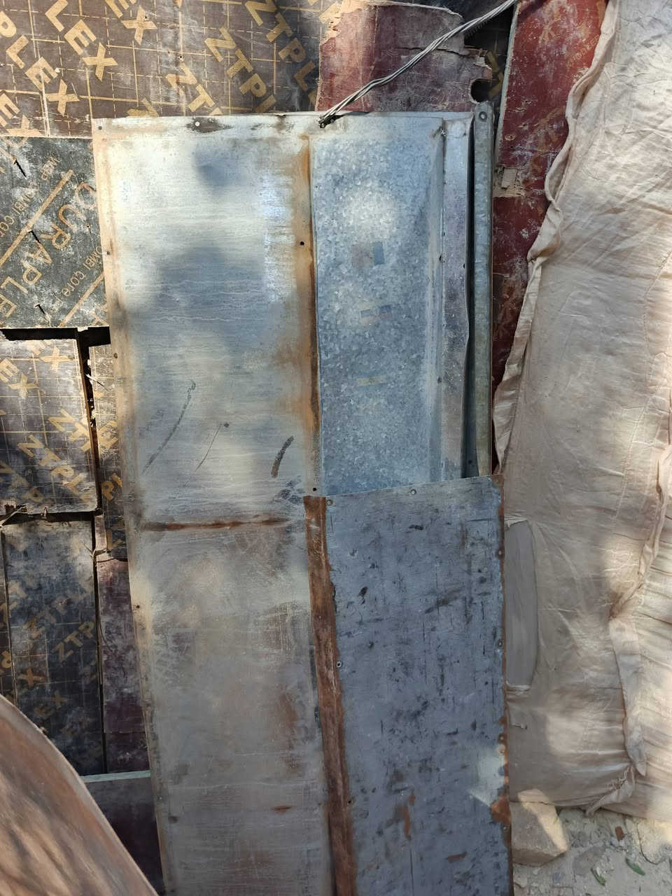 سلام عليكم هاذ تغليف بطي سلطان نضيف هاذ رقمي وبخدمت الشراي ***********
