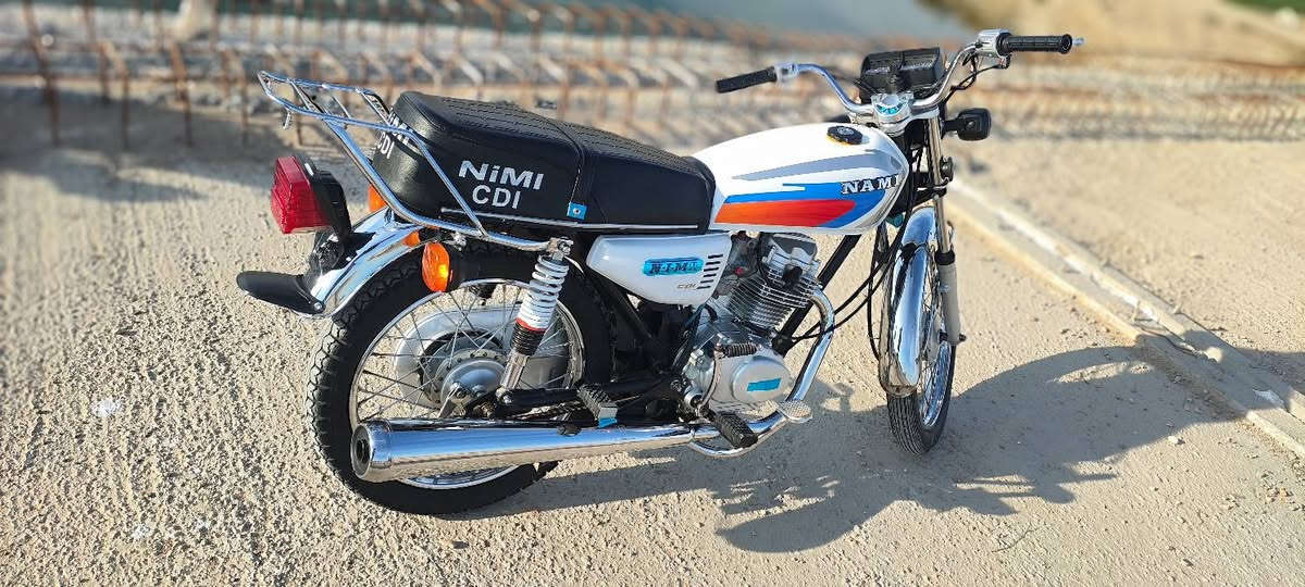 سلام عليكم  دراجه امتياز  للبيع موديل 2024  اوراق سكنر دراجه نضيفه مكاني حمزه الغربي  الستفسار ***********
