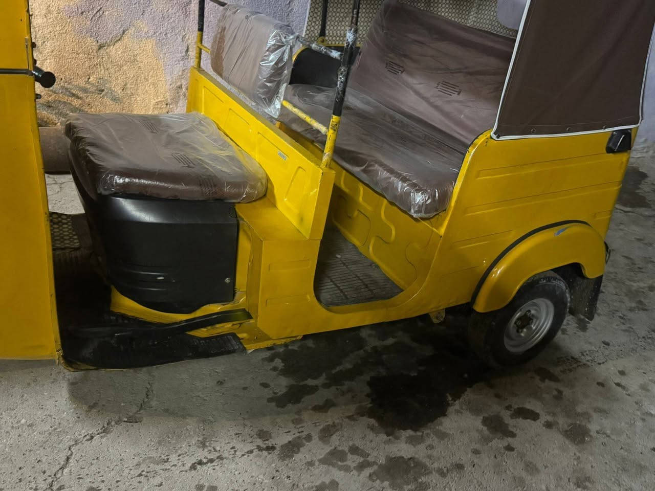 سلام عليكم تكتك البيع 2020شهر 11رقم وسنويه بغداد بس دواسات معمره مكينه لاه تنقيص وله تبخير مكفوله ***********
