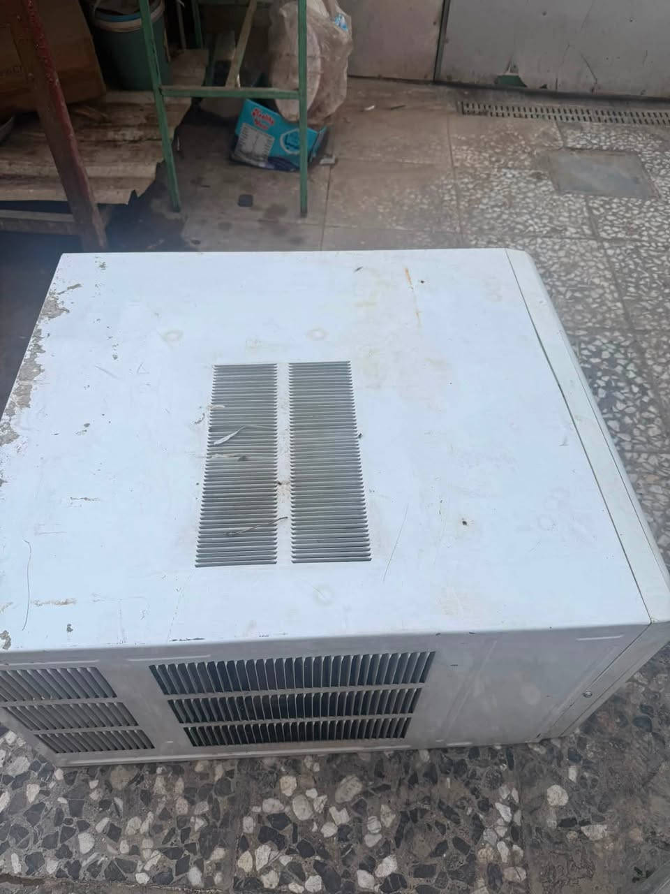 مكيف تبريد السعر 250
بغداد الجديدة ***********

